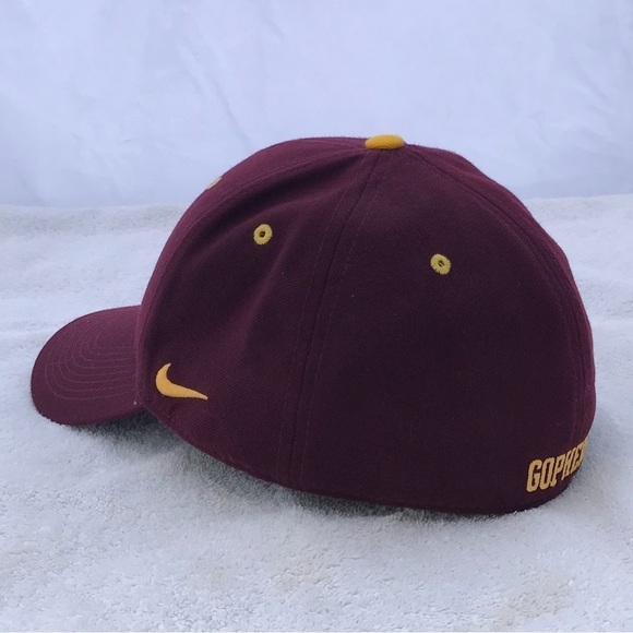 Nike Legacy91 University of Minnesota Golden Gophers Ball Cap - Picture 2 of 16